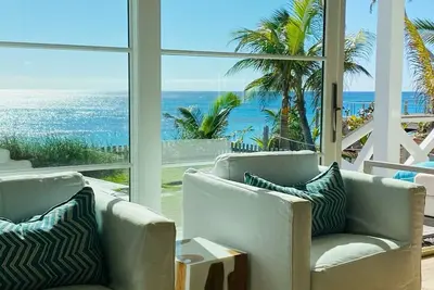 Image de Luxury Oceanfront home in historic Hope Town village, Elbow Cay, Abaco, Bahamas