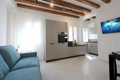 Image de Neon Art (Residence Modern Art)