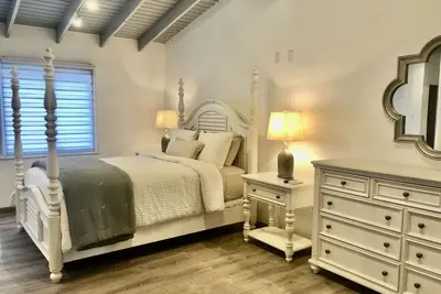 Waterfront Marina vacation Apartment