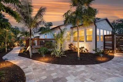 Image de 1939 Downtown Melbourne Bungalow 🍻 Near Beach 🏖 Downtown Melbourne & Egad