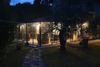 Image de Pet-Friendly Cottage with Pool & Wooded Land, perfect for Smart Wordking € Relax