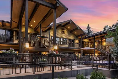 Image de Chill downtown Aspen Condotel in walking to restaurants, shops and mountain!