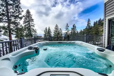 Image de Lx13 Lakeview Mountain retreat