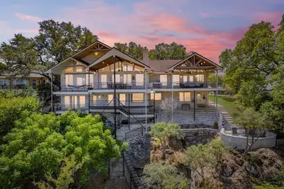 Image de Large Group Retreat, Huge Patio, Lake Travis Views