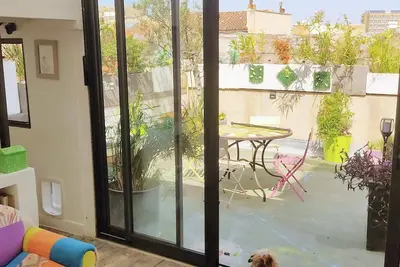 Image de Terrace &  veranda: a garden on the 5th floor, atypical and cocooning.