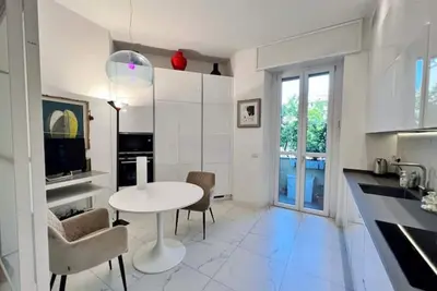 Image de Apartment 812