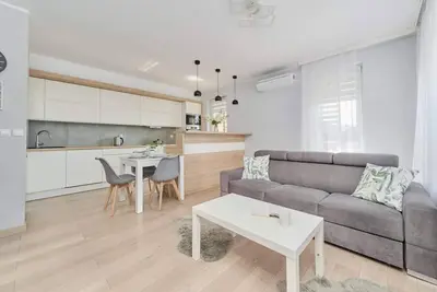 Image de Postępowa 85 | Striking Apartment | Parking