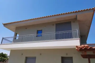 Image de Tranquil Retreat on Athens Riviera:Newly Built, Spacious Apartment(Pet-Friendly! )