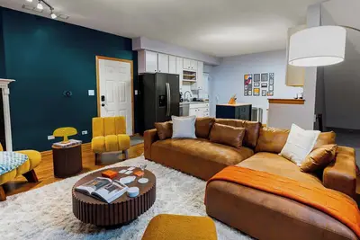 Image de 2-Car Parking, PingPong, Arcade, 3 Floors!