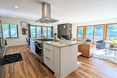 Image de Sunset Shores, Riverview