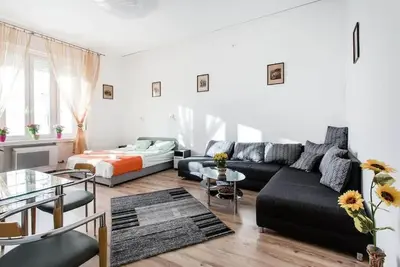Image de Budapest apartment in the heart of Europe's safest capital, with free parking\n