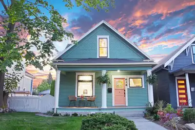 Image de Smile more ツ at this 4 bed, 2 bath gem