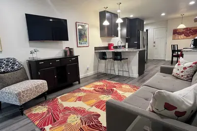 Image de Luxury Apt on Queen Anne's desirable South Slope