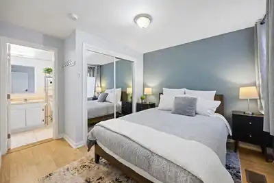 Image de Spacious & Clean 2 Master Bedrooms+ 2 Bathrooms in San Francisco. Free Parking