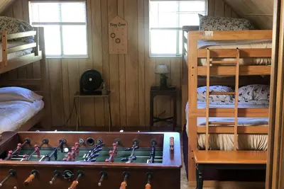 Image de Peaceful and comfy cabin near Hyatt lake and reservoir.