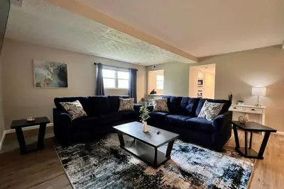 Image de 1520 K Bonita · Middletown Apartment 2 Bed w Free Private Laundry