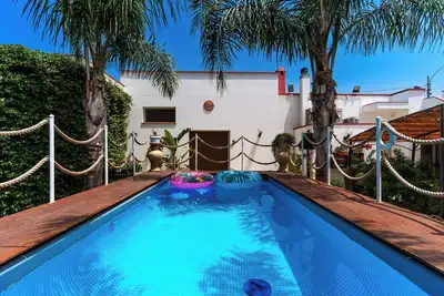 Image de Appartement \"Casa Aurora Luxury\" avec piscine partagée, Wi-Fi et climatisation