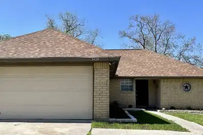 Image de The Lone Star HaĂĽs: 2 Br House in Schertz, Tx