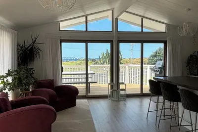 Image de The Pap Beach Bach - Pet Friendly 🐶