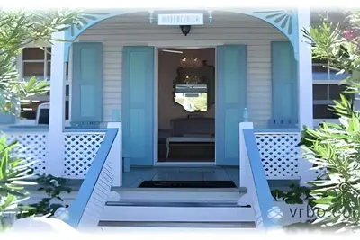 Image de Watercolor a Charming Island Cottage. 3 Bedroom