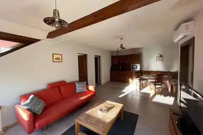 Image de Charming Apartment - Residence in Brasov's Historical Center - Free Parking