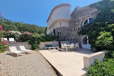 Image de Ground-floor Apartment Baggari 12 with Private Terrace, shared Swimming Pool