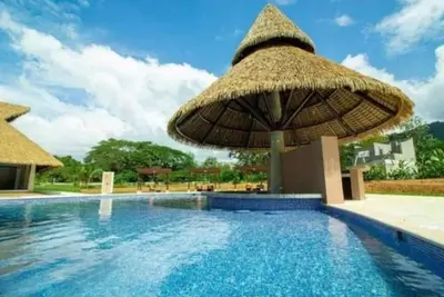Image de Maison dans complexe securise a une rue de la plage. \n10 activites sportives