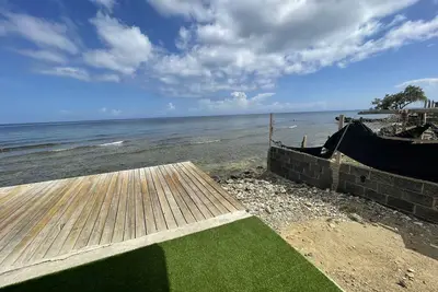 Image de Close to the airport, close to the beach, close supermarket