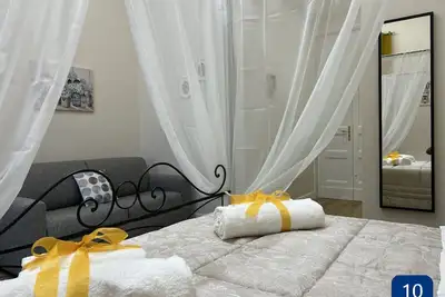 Image de Families, groups of friends, looking for a comfortable apartment in the Acese Baroque