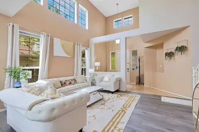 Image de Mp3: Soaring Villa