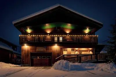 Image de The Stemwinder Solar Lodge by Simply Kimberley