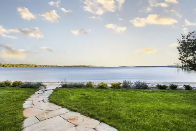 Image de Paradesia Cove Summar