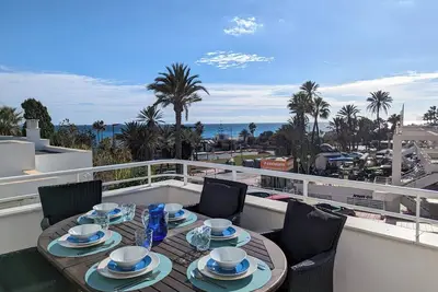 Image de Appartement de luxe en bord de mer pour des vacances parfaites!