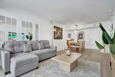 Image de Comfortable Ocean View Condo / Beach Service /1214