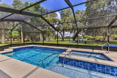 Image de 7th Heaven Family Friendly Golf Villa with Pool & Spa 3brm/2bath Sleeps 10