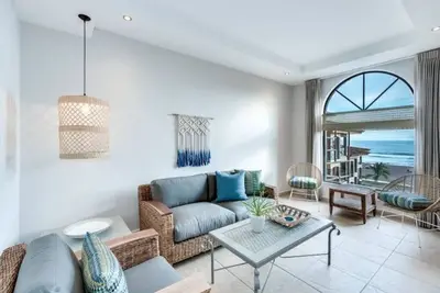 Image de Beautiful and Enchanting Beach Vacation