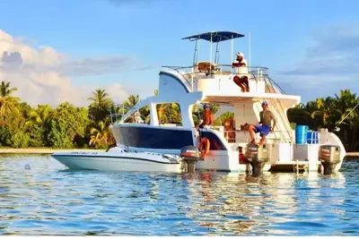 Image de Dolly Rent Private Groups Only. \n