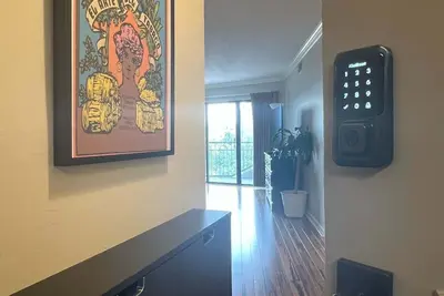 Image de Exceptional Location & Privacy. Close to Uab, Downtown, and Major Hospitals.