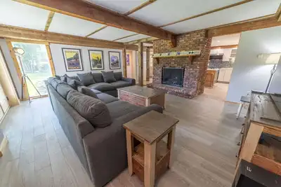 Image de Cozy 2 Bdr Apartment Minutes to Mt Snow!