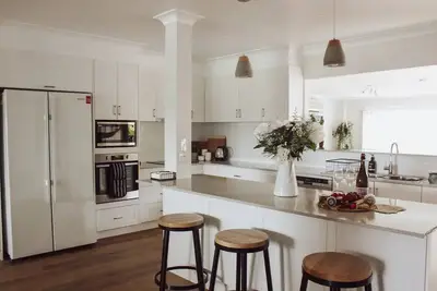 Image de Cooper Street close to everything! \n