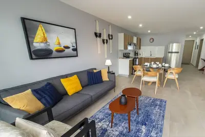 Image de Modern and Elegant Apartment In The Escalon Residential Area