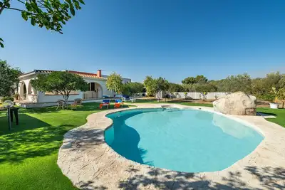 Image de Villa \"Mavi\" avec vue sur les montagnes, piscine privée et Wi-Fi