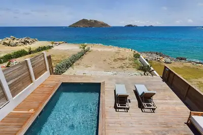 Villa On the Rock