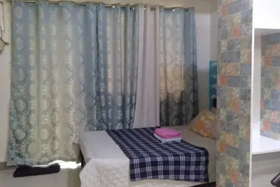 Image de Budget Lovely Home Condo Room Near Naia T & T2
