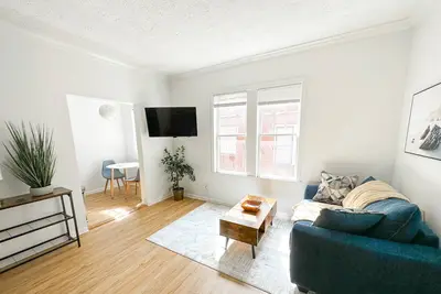 Midtown Piedmont Park. Great Location!