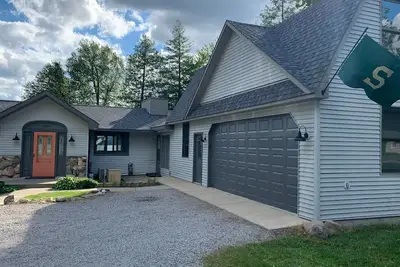 Image de Family Lakehouse - Loads of Fun