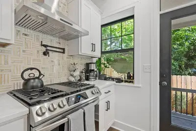 Image de New Luxury Short North Retreat w\/Free Parking