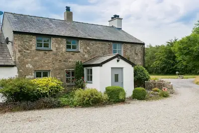 Brithdir Mawr -  a snowdonia that sleeps 6 guests  in 3 bedrooms