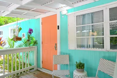 HotTub Hideaway! Jacuzzi-Bbq