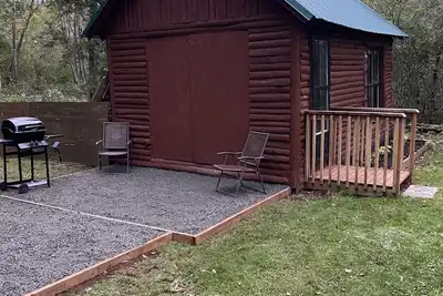 Image de Quiet fishing cabin along the River Philip. Access to atv and snowmobile trails\n